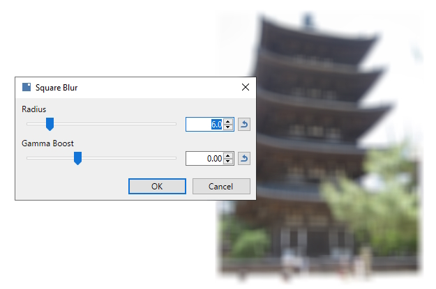Effects > Blurs > Square Blur